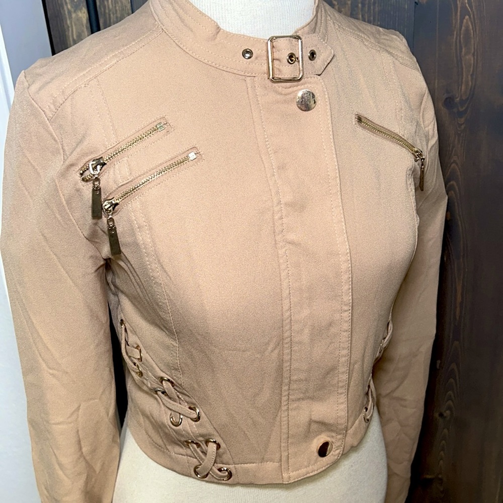 Light Zip up jacket - Picture 5 of 9